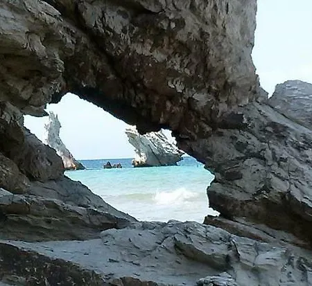 Love بيت للعطل تيراسيني